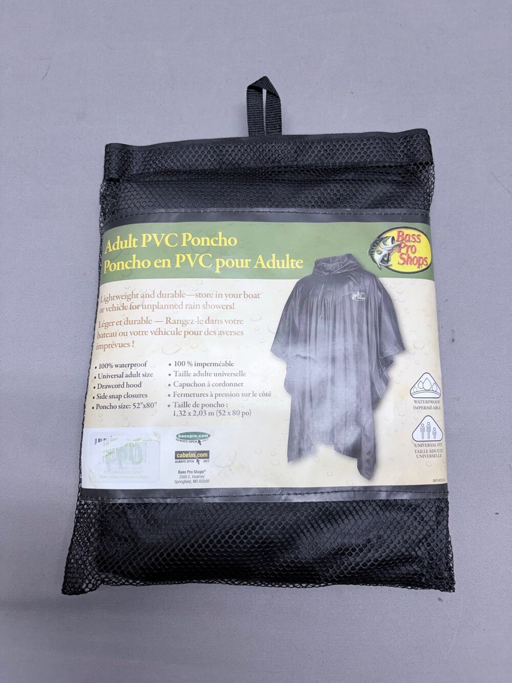Bass Pro Shops Adult PVC Poncho New Waterproof Universal Size 52x80 Rain Gear